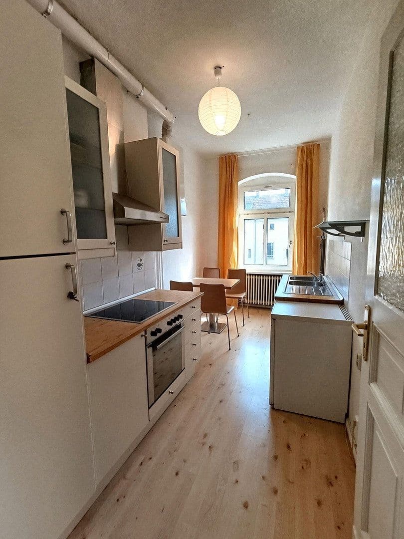 Prodej domu 1.893 m², pozemek 846 m², Berlin, Berlín Prodej domu 1.893 m², pozemek 846 m², Berlin, Berlín