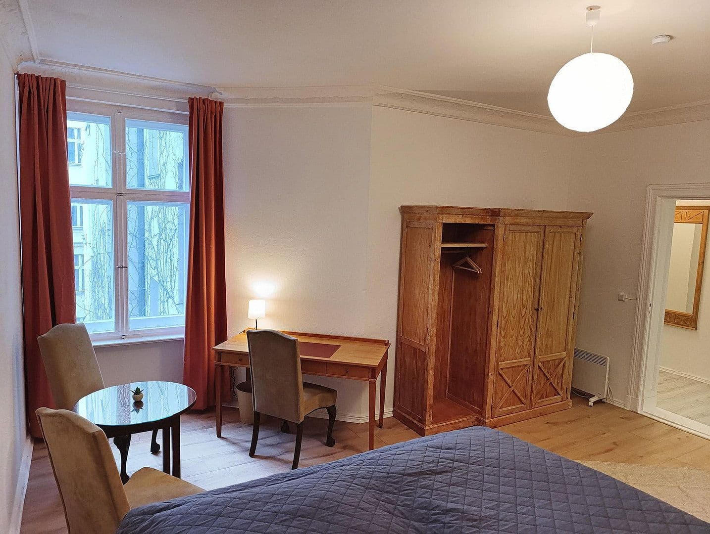 Prodej domu 1.893 m², pozemek 846 m², Berlin, Berlín Prodej domu 1.893 m², pozemek 846 m², Berlin, Berlín
