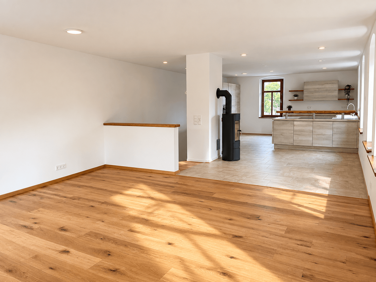 Pronájem bytu 4+1 146 m², Pirnaer Landstr. 183, Dresden, Sasko Pronájem bytu 4+1 146 m², Pirnaer Landstr. 183, Dresden, Sasko