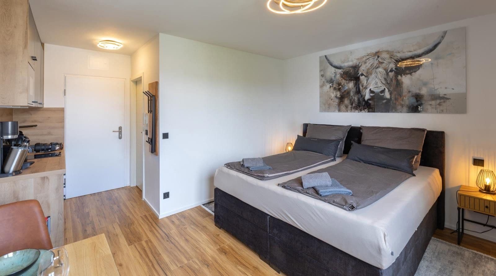 Pronájem bytu 1+1 24 m², Emil-Riedel-Straße 11, München, Bavorsko Pronájem bytu 1+1 24 m², Emil-Riedel-Straße 11, München, Bavorsko