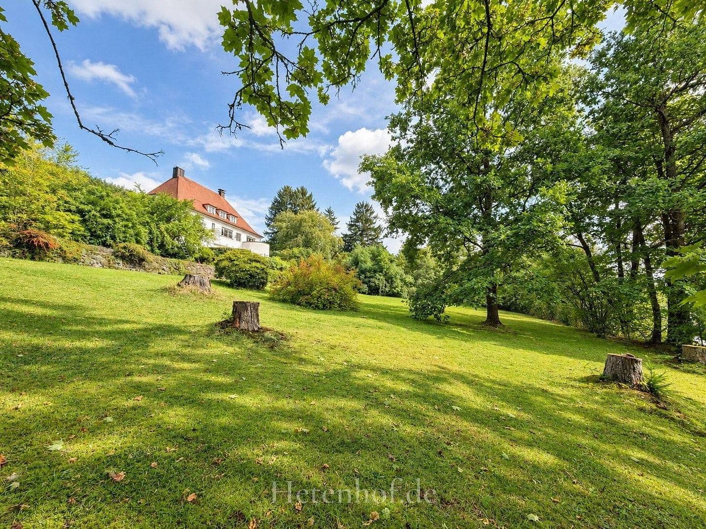 Prodej domu 538 m², pozemek 6.401 m², Lorenz-Sandler-Straße 26, Kulmbach, Bavorsko Prodej domu 538 m², pozemek 6.401 m², Lorenz-Sandler-Straße 26, Kulmbach, Bavorsko