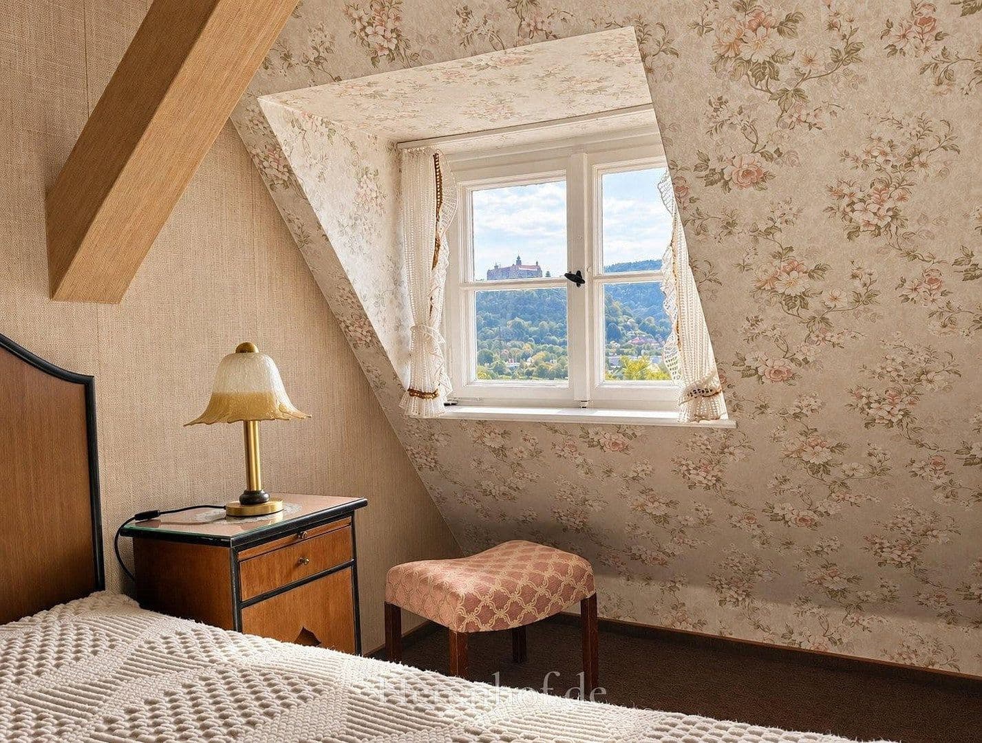 Prodej domu 538 m², pozemek 6.401 m², Lorenz-Sandler-Straße 26, Kulmbach, Bavorsko Prodej domu 538 m², pozemek 6.401 m², Lorenz-Sandler-Straße 26, Kulmbach, Bavorsko