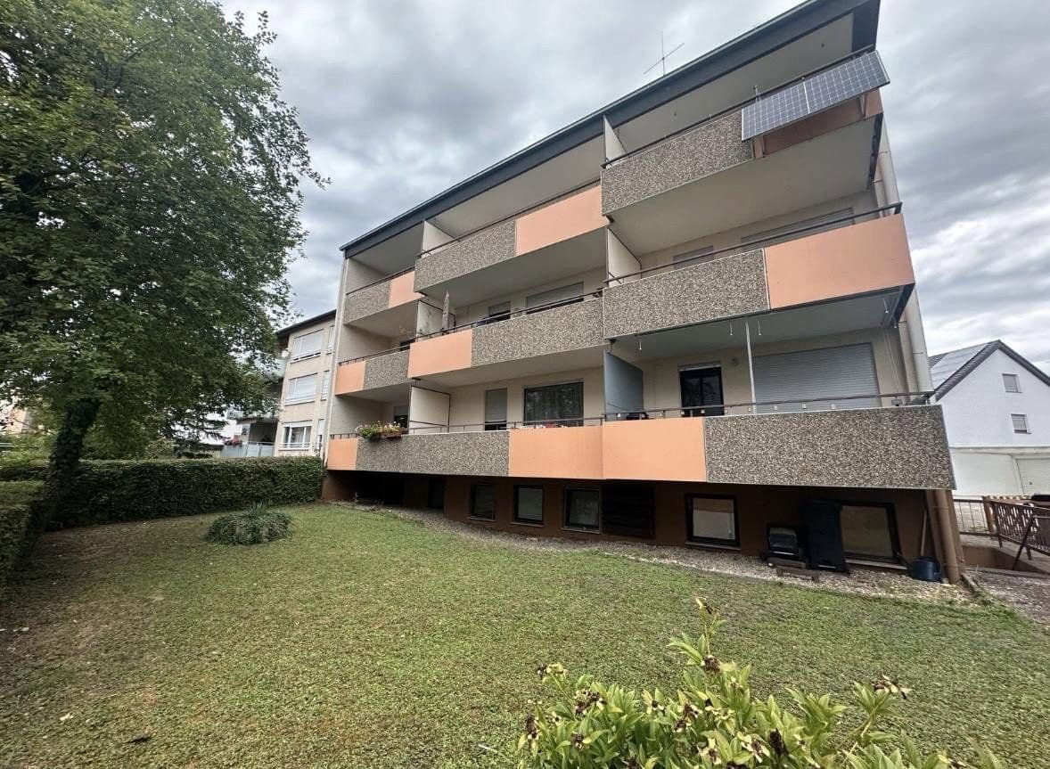 Pronájem bytu 2+1 64 m², Hemmingen, Bádensko-Württembersko Pronájem bytu 2+1 64 m², Hemmingen, Bádensko-Württembersko