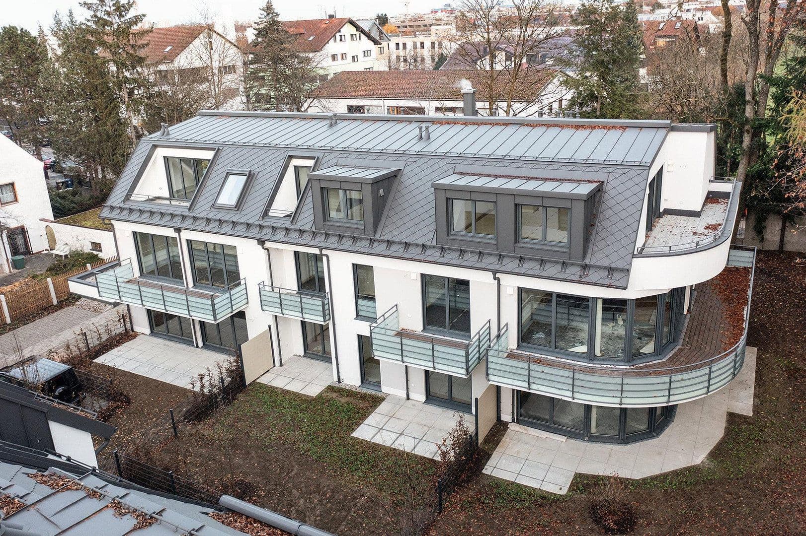 Pronájem bytu 2+1 58 m², Unterbiberger Straße 76, München, Bavorsko Pronájem bytu 2+1 58 m², Unterbiberger Straße 76, München, Bavorsko