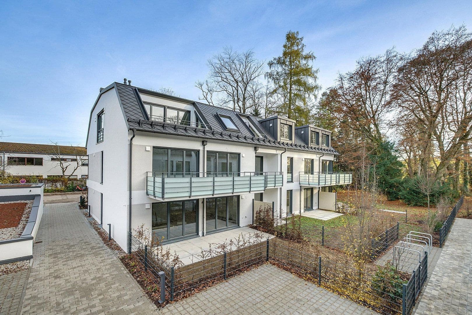 Pronájem bytu 2+1 58 m², Unterbiberger Straße 76, München, Bavorsko Pronájem bytu 2+1 58 m², Unterbiberger Straße 76, München, Bavorsko