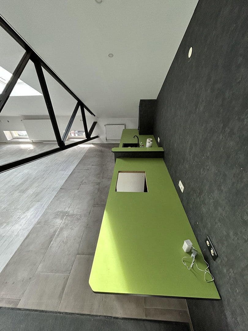 Pronájem bytu 3+1 90 m², Henschelstrasse 3a, Wilhelmshaven, Dolní Sasko Pronájem bytu 3+1 90 m², Henschelstrasse 3a, Wilhelmshaven, Dolní Sasko