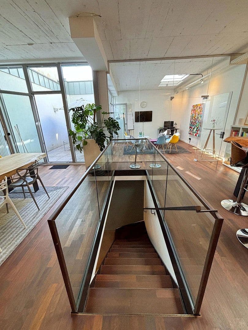 Pronájem kanceláře 231 m², Jahnstr. 35, Düsseldorf, Severní Porýní-Vestfálsko Pronájem kanceláře 231 m², Jahnstr. 35, Düsseldorf, Severní Porýní-Vestfálsko