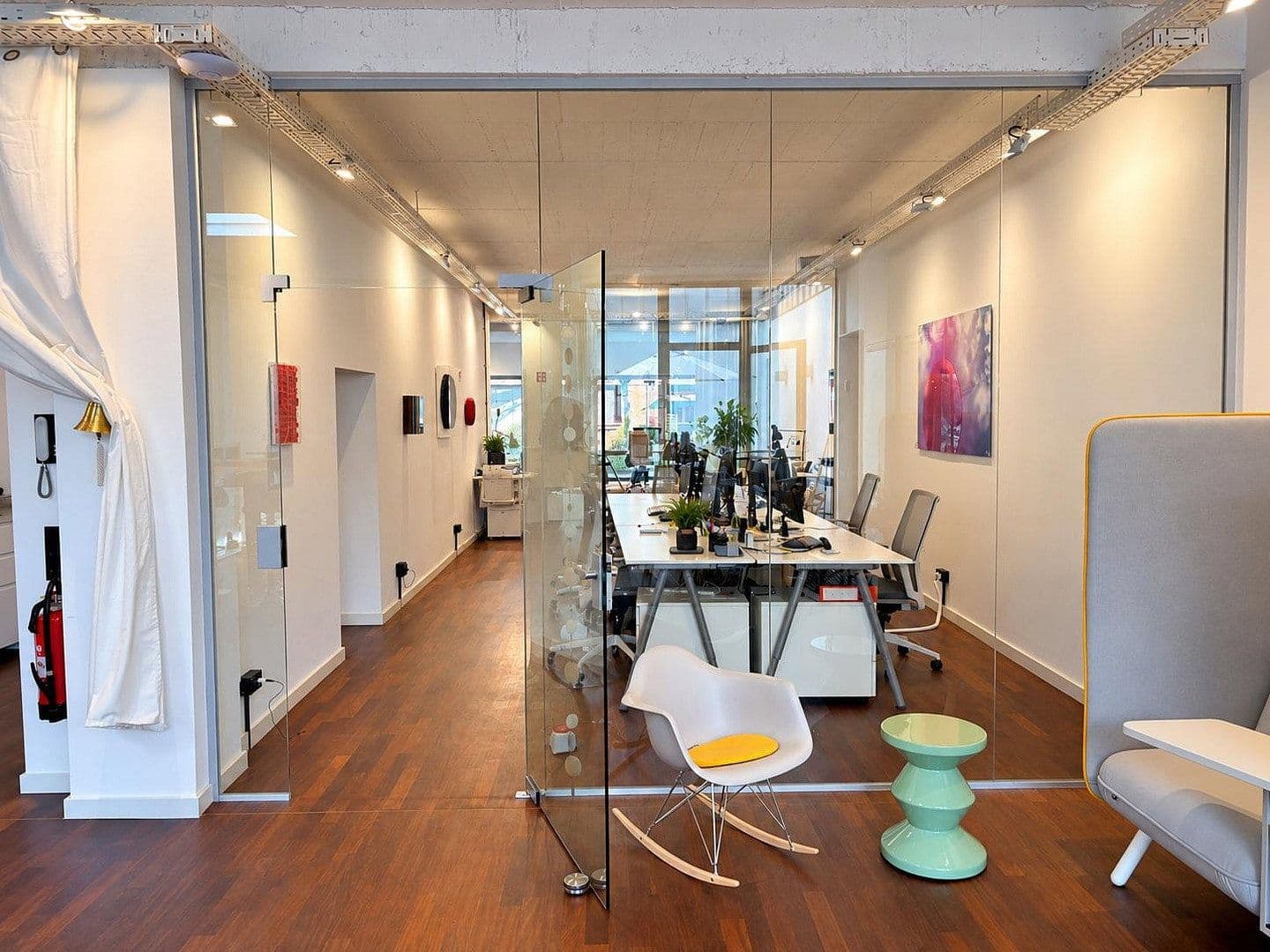 Pronájem kanceláře 231 m², Jahnstr. 35, Düsseldorf, Severní Porýní-Vestfálsko Pronájem kanceláře 231 m², Jahnstr. 35, Düsseldorf, Severní Porýní-Vestfálsko