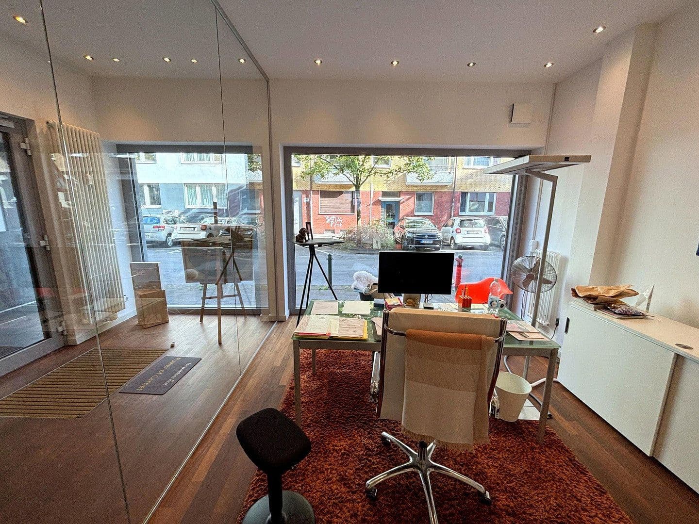 Pronájem kanceláře 231 m², Jahnstr. 35, Düsseldorf, Severní Porýní-Vestfálsko Pronájem kanceláře 231 m², Jahnstr. 35, Düsseldorf, Severní Porýní-Vestfálsko