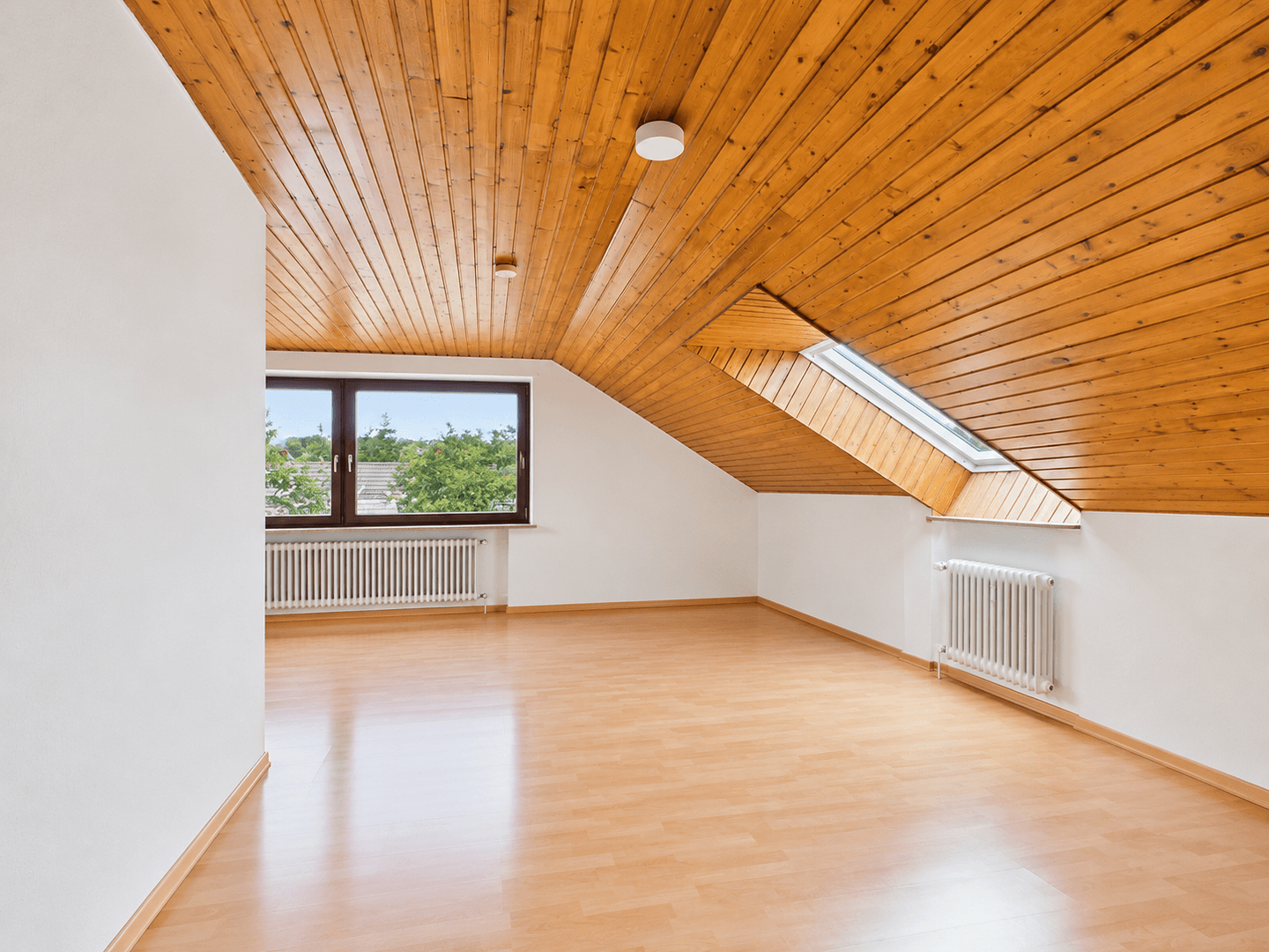 Pronájem bytu 2+1 50 m², Bielefeld, Severní Porýní-Vestfálsko Pronájem bytu 2+1 50 m², Bielefeld, Severní Porýní-Vestfálsko