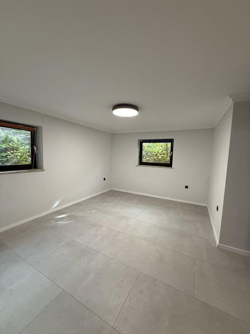Prodej domu 180 m², pozemek 950 m², Gerhart Hauptmann Ring 22, Neu Wulmstorf, Dolní Sasko Prodej domu 180 m², pozemek 950 m², Gerhart Hauptmann Ring 22, Neu Wulmstorf, Dolní Sasko