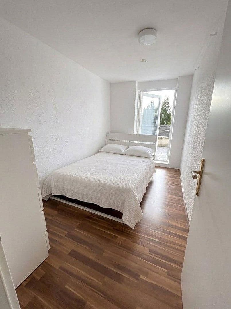Prodej domu 100 m², pozemek 170 m², Belchenstr 9, Herrenberg, Bádensko-Württembersko Prodej domu 100 m², pozemek 170 m², Belchenstr 9, Herrenberg, Bádensko-Württembersko