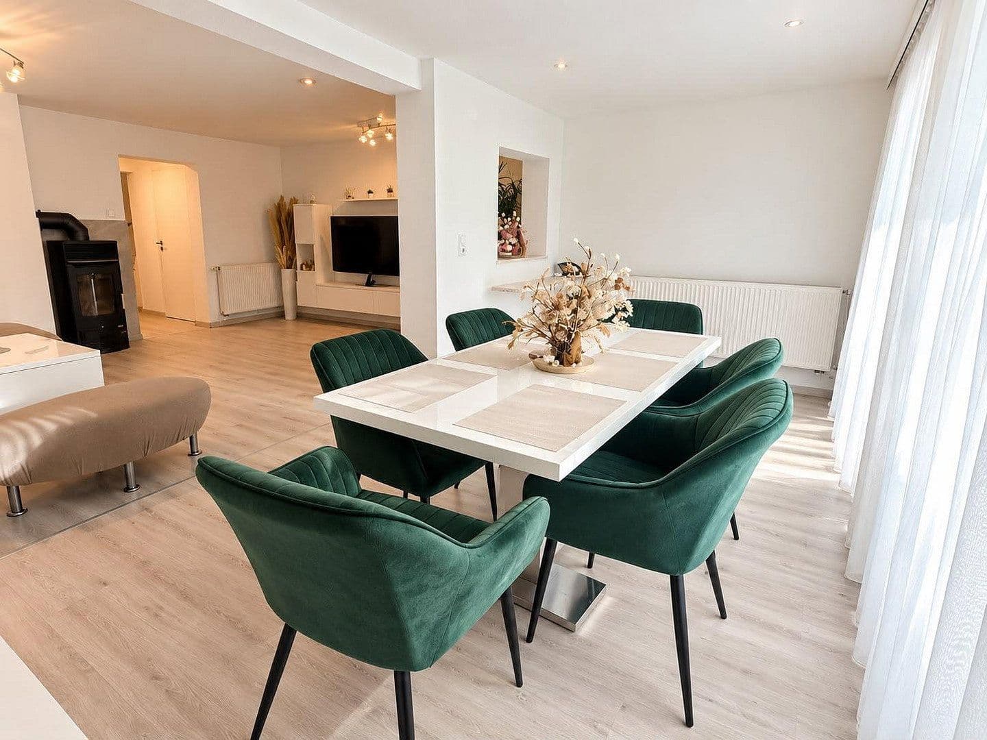 Prodej domu 100 m², pozemek 170 m², Belchenstr 9, Herrenberg, Bádensko-Württembersko Prodej domu 100 m², pozemek 170 m², Belchenstr 9, Herrenberg, Bádensko-Württembersko