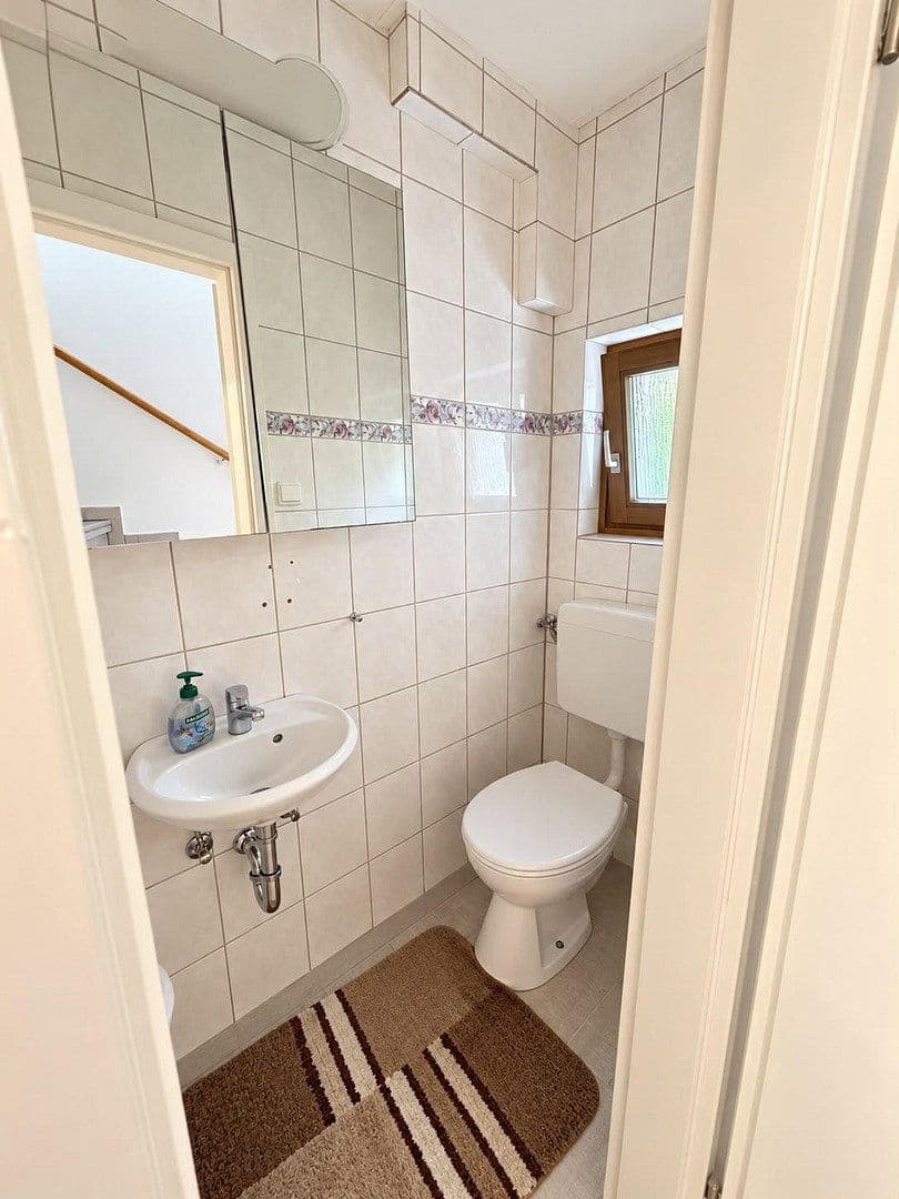 Prodej domu 100 m², pozemek 170 m², Belchenstr 9, Herrenberg, Bádensko-Württembersko Prodej domu 100 m², pozemek 170 m², Belchenstr 9, Herrenberg, Bádensko-Württembersko