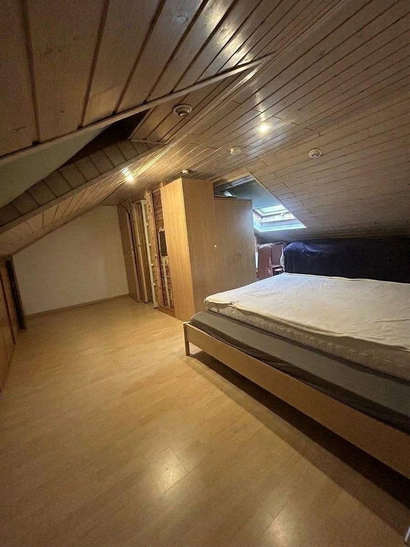 Prodej domu 100 m², pozemek 170 m², Belchenstr 9, Herrenberg, Bádensko-Württembersko Prodej domu 100 m², pozemek 170 m², Belchenstr 9, Herrenberg, Bádensko-Württembersko