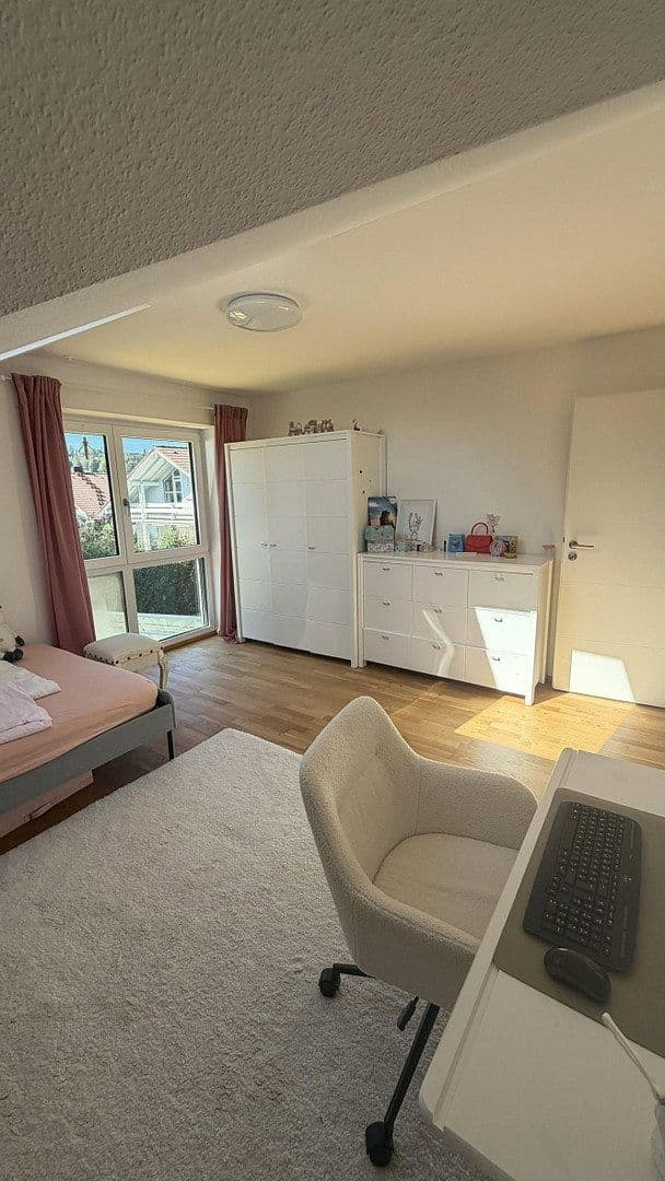 Prodej domu 210 m², pozemek 637 m², Kempten (Allgäu), Bavorsko Prodej domu 210 m², pozemek 637 m², Kempten (Allgäu), Bavorsko