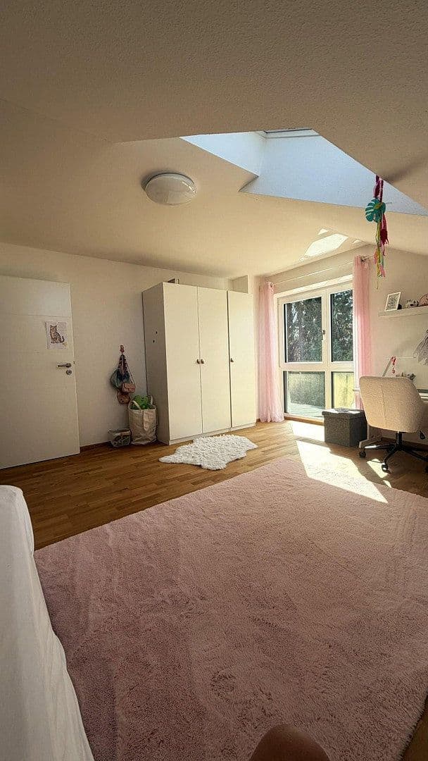 Prodej domu 210 m², pozemek 637 m², Kempten (Allgäu), Bavorsko Prodej domu 210 m², pozemek 637 m², Kempten (Allgäu), Bavorsko