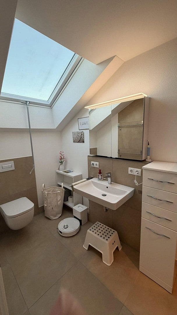 Prodej domu 210 m², pozemek 637 m², Kempten (Allgäu), Bavorsko Prodej domu 210 m², pozemek 637 m², Kempten (Allgäu), Bavorsko