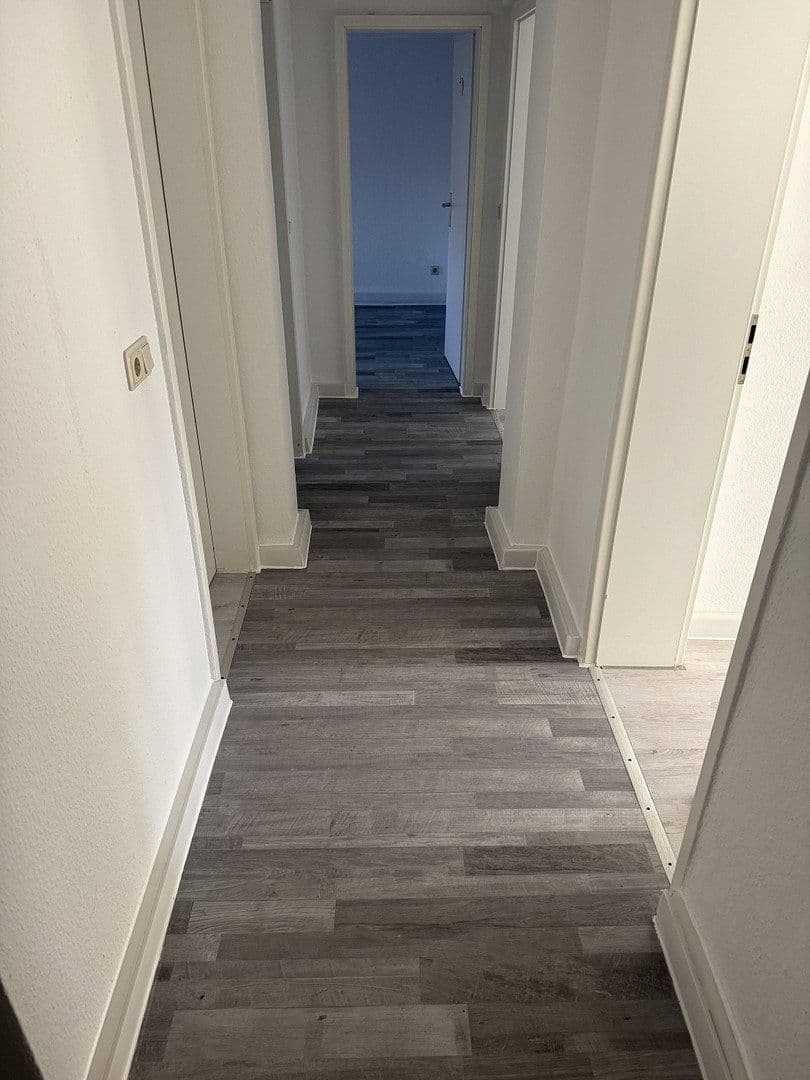 Pronájem bytu 3+1 75 m², Hötensleben, Sasko-Anhaltsko Pronájem bytu 3+1 75 m², Hötensleben, Sasko-Anhaltsko