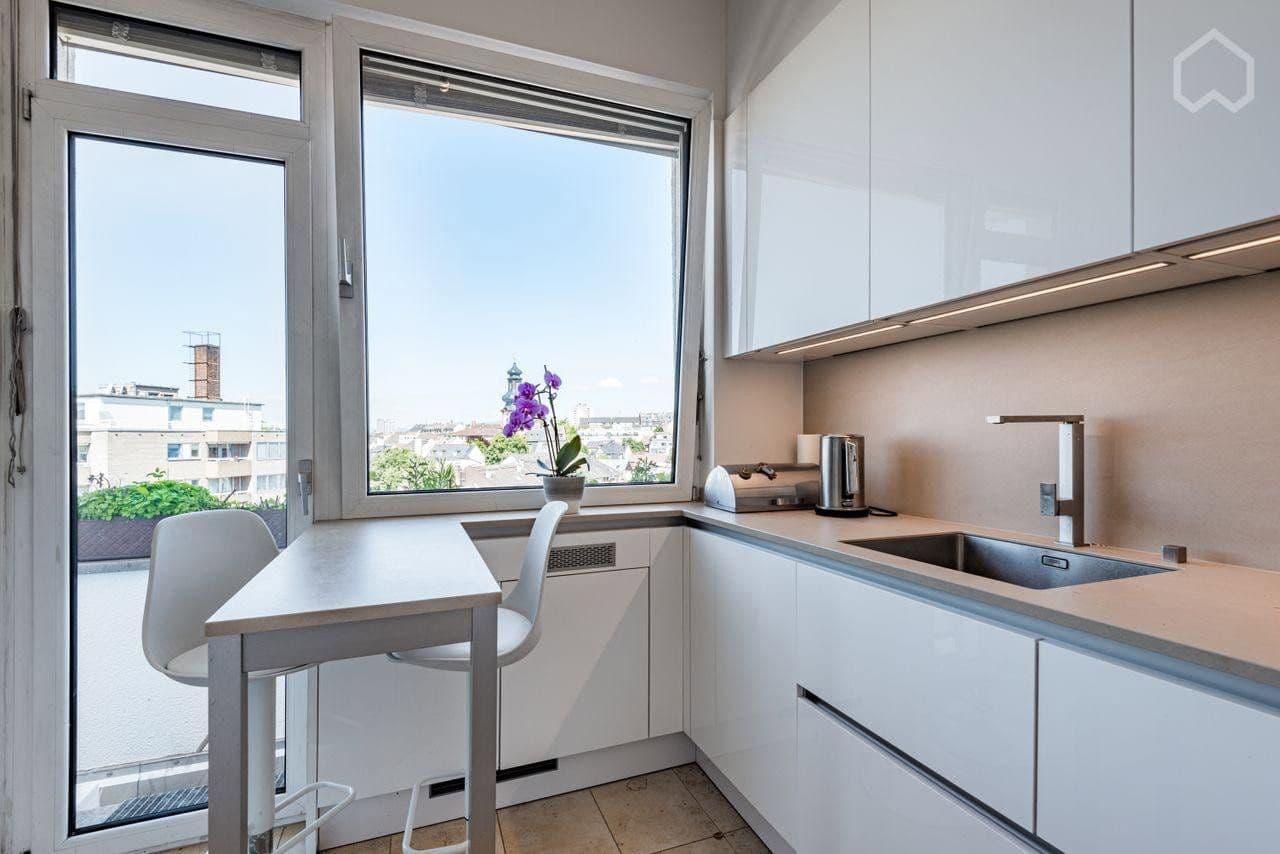 Prodej bytu 5+1 295 m², Frankfurt, Hessen Prodej bytu 5+1 295 m², Frankfurt, Hessen