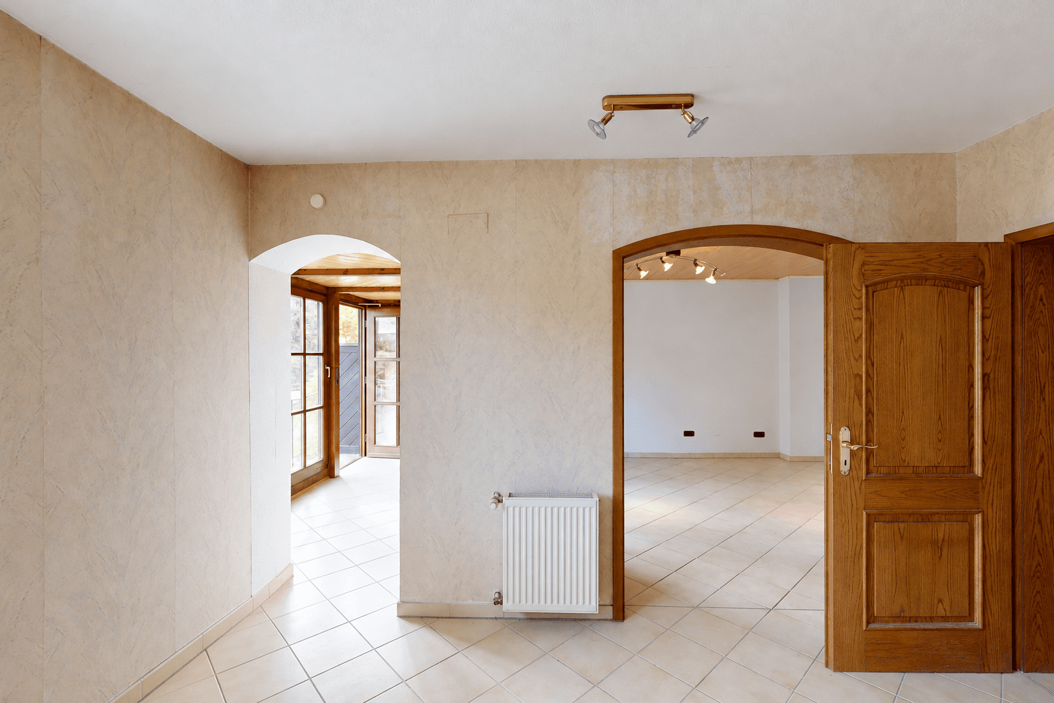 Prodej domu 283 m², pozemek 423 m², Ludwigstr. 20, Mühltal, Hessen Prodej domu 283 m², pozemek 423 m², Ludwigstr. 20, Mühltal, Hessen