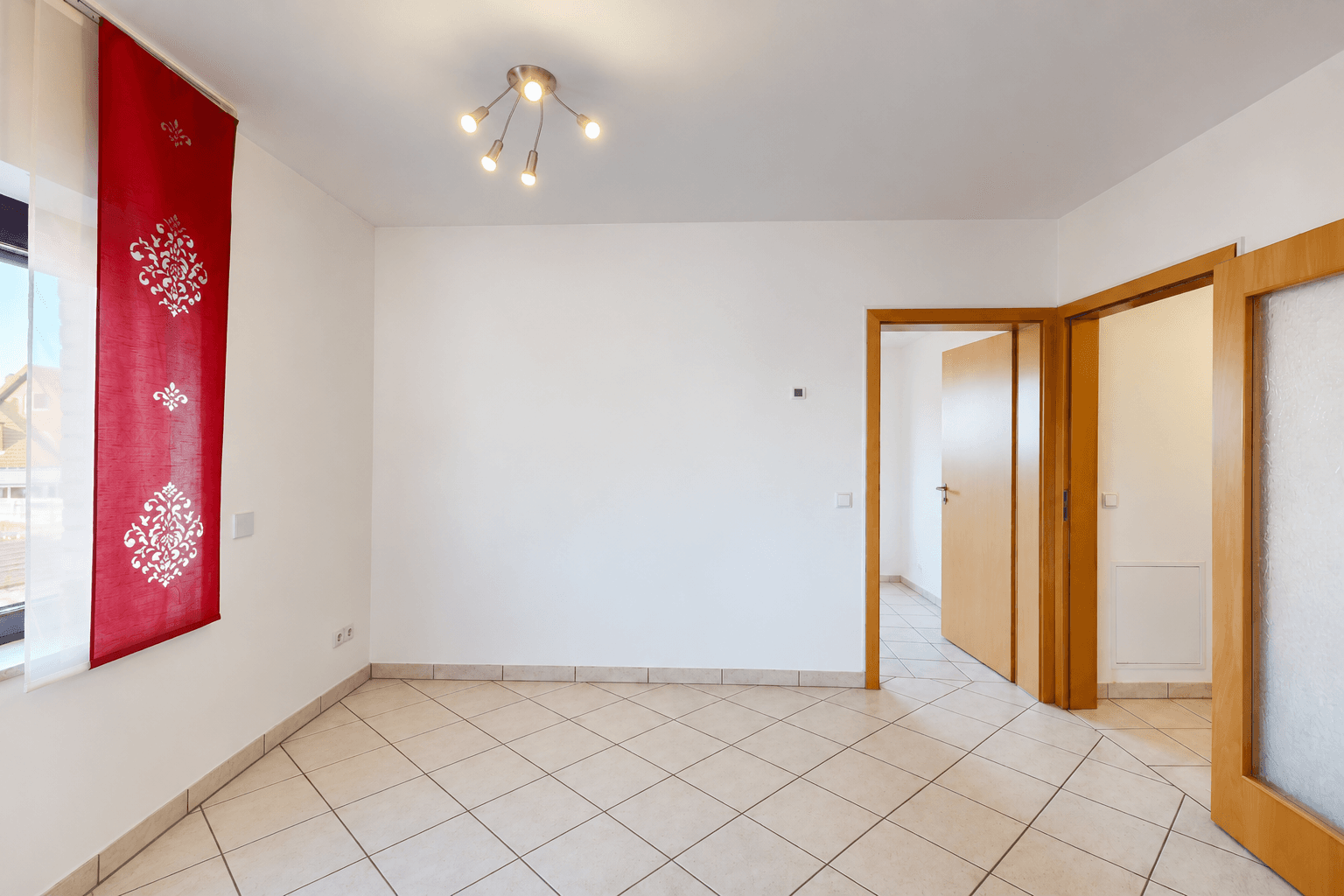 Prodej domu 266 m², pozemek 659 m², Duisburg, Severní Porýní-Vestfálsko Prodej domu 266 m², pozemek 659 m², Duisburg, Severní Porýní-Vestfálsko