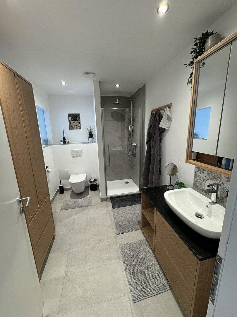 Pronájem bytu 3+kk 173 m², Würzburg, Bavorsko Pronájem bytu 3+kk 173 m², Würzburg, Bavorsko