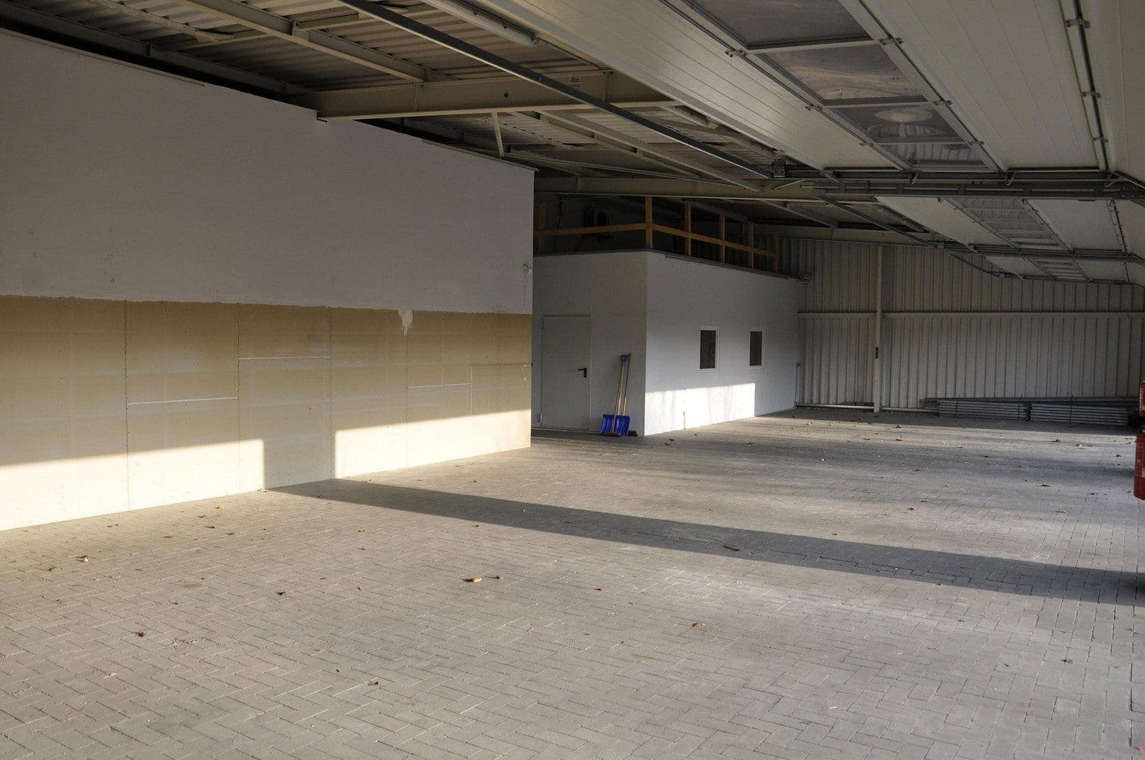 Pronájem nebytového prostoru 462 m², Schiffbauerdamm 16, Wismar, Mecklenburg-Vorpommern Pronájem nebytového prostoru 462 m², Schiffbauerdamm 16, Wismar, Mecklenburg-Vorpommern