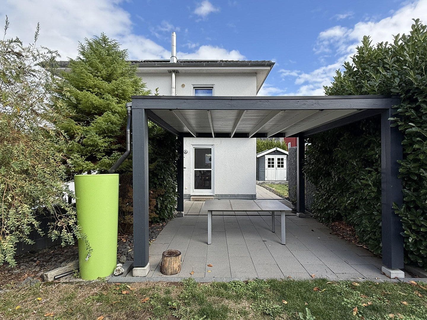Prodej domu 160 m², pozemek 455 m², Neuenbürg, Bádensko-Württembersko Prodej domu 160 m², pozemek 455 m², Neuenbürg, Bádensko-Württembersko