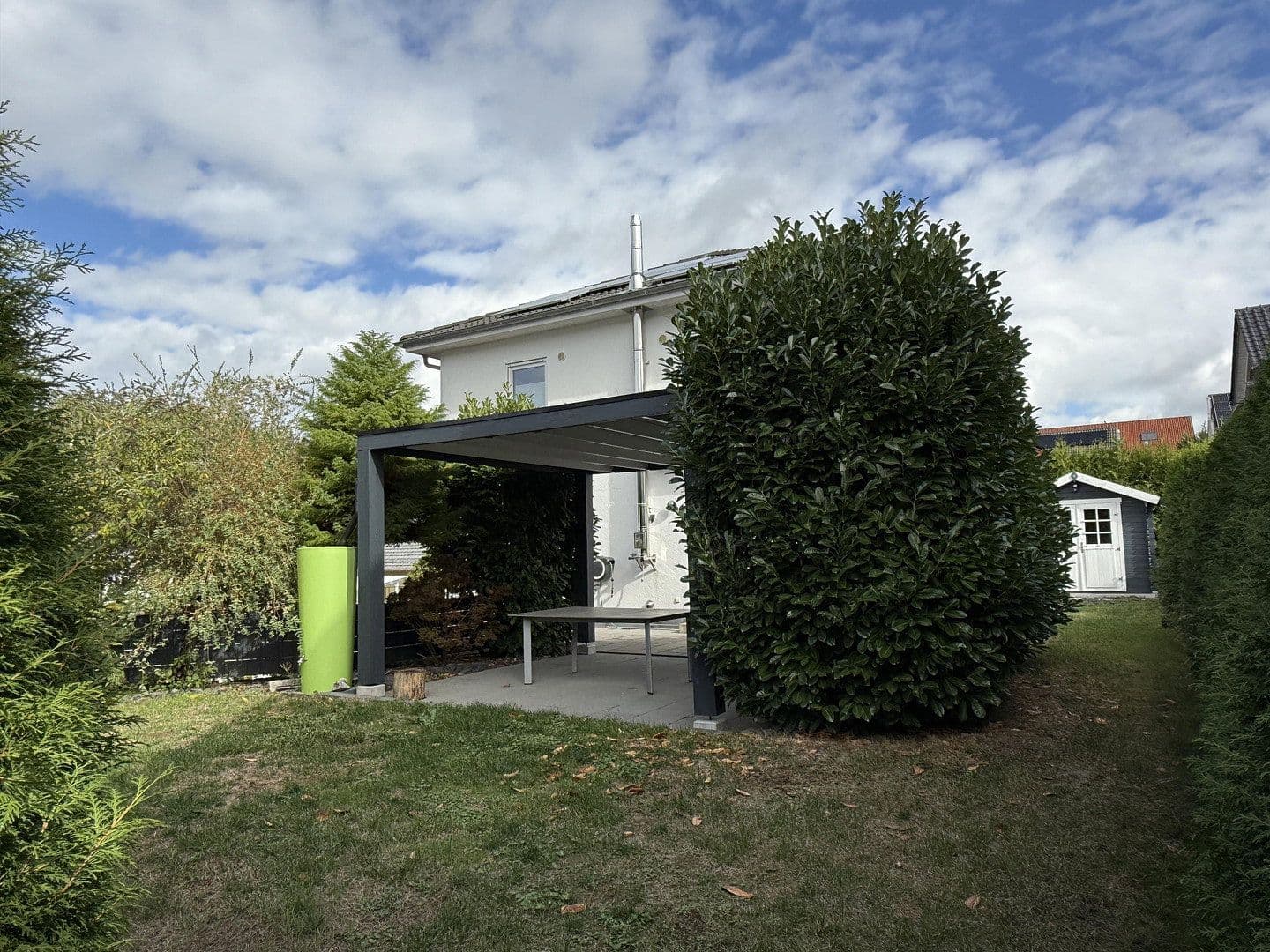 Prodej domu 160 m², pozemek 455 m², Neuenbürg, Bádensko-Württembersko Prodej domu 160 m², pozemek 455 m², Neuenbürg, Bádensko-Württembersko
