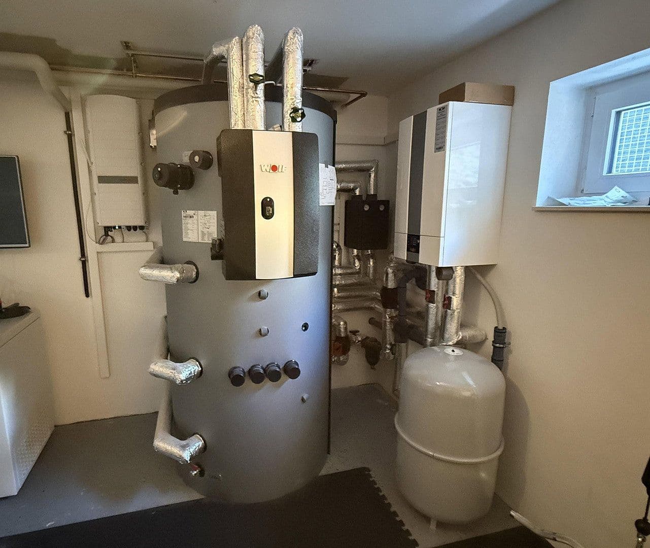 Prodej domu 160 m², pozemek 455 m², Neuenbürg, Bádensko-Württembersko Prodej domu 160 m², pozemek 455 m², Neuenbürg, Bádensko-Württembersko