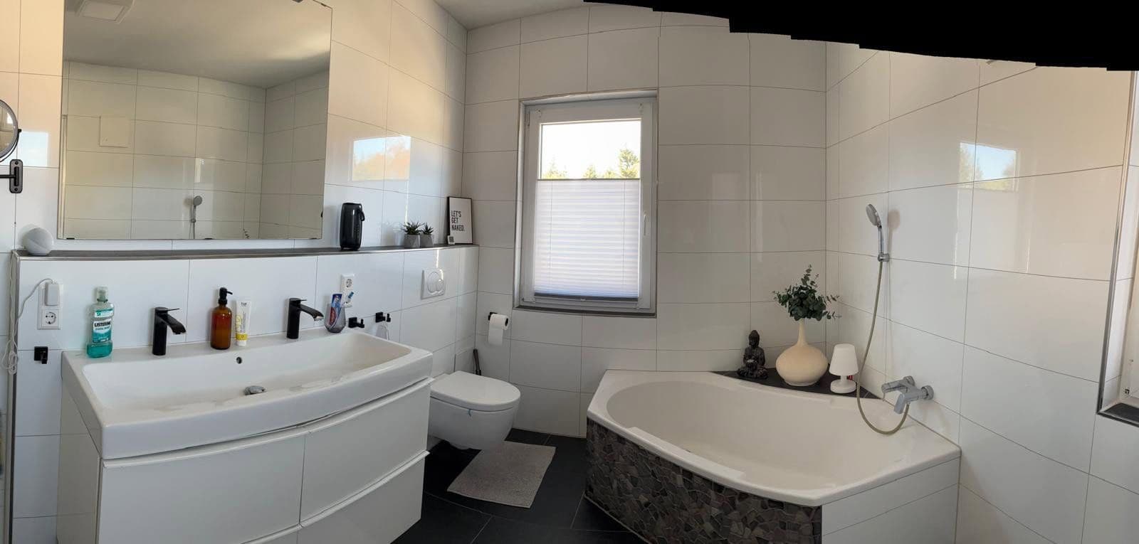 Prodej domu 160 m², pozemek 455 m², Neuenbürg, Bádensko-Württembersko Prodej domu 160 m², pozemek 455 m², Neuenbürg, Bádensko-Württembersko