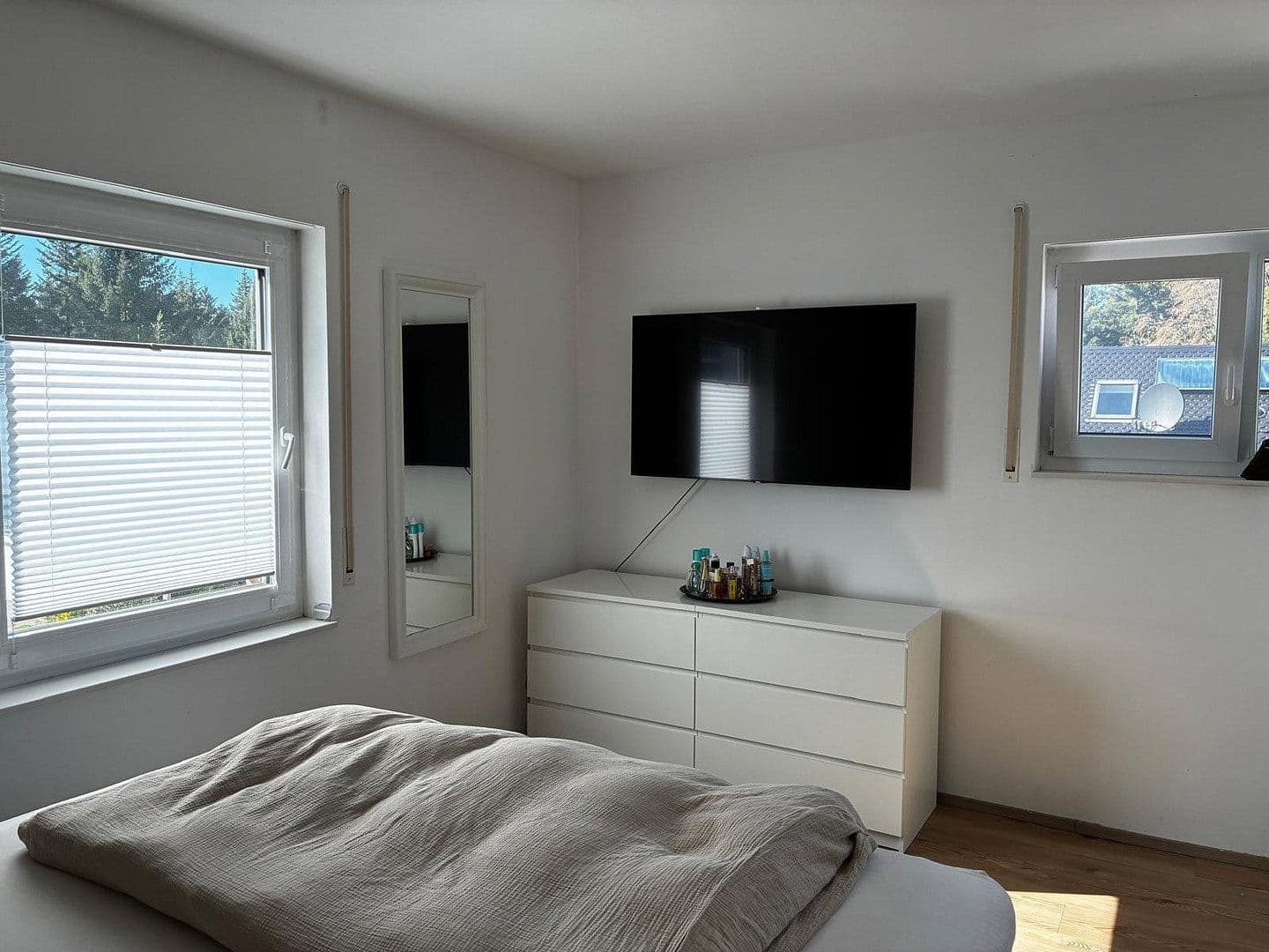 Prodej domu 160 m², pozemek 455 m², Neuenbürg, Bádensko-Württembersko Prodej domu 160 m², pozemek 455 m², Neuenbürg, Bádensko-Württembersko