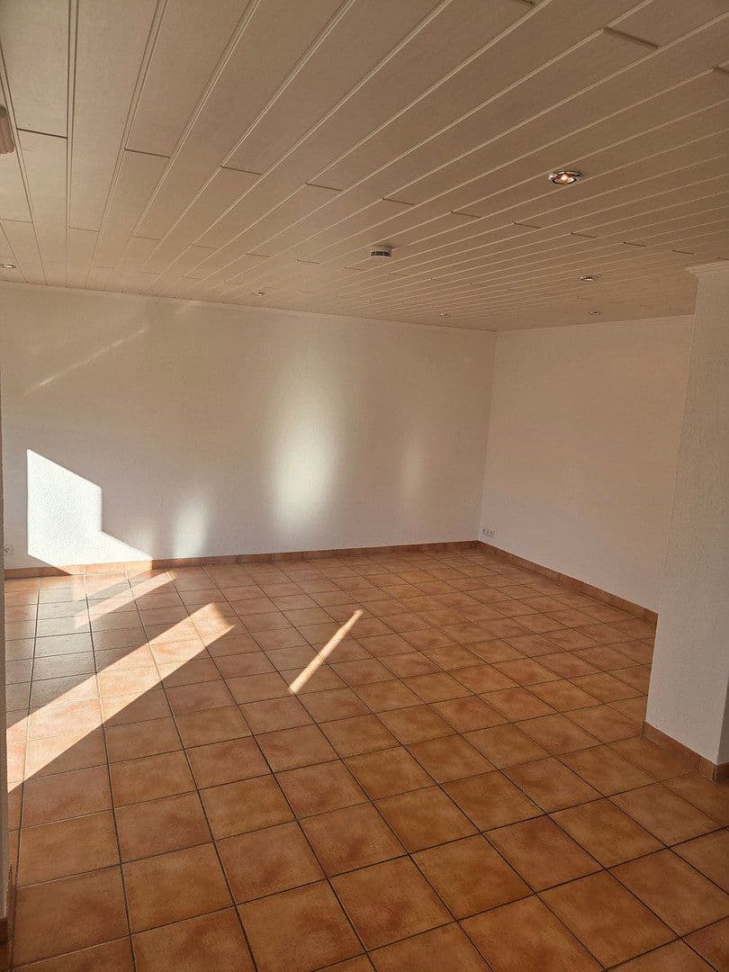 Pronájem bytu 2+1 68 m², Bielefeld, Severní Porýní-Vestfálsko Pronájem bytu 2+1 68 m², Bielefeld, Severní Porýní-Vestfálsko