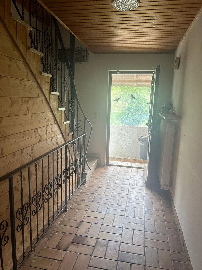 Prodej domu 141 m², pozemek 6.262 m², Aumühler Weg 3, Valley, Bavorsko Prodej domu 141 m², pozemek 6.262 m², Aumühler Weg 3, Valley, Bavorsko