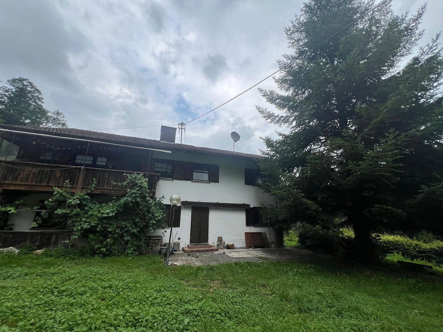 Prodej domu 141 m², pozemek 6.262 m², Aumühler Weg 3, Valley, Bavorsko Prodej domu 141 m², pozemek 6.262 m², Aumühler Weg 3, Valley, Bavorsko
