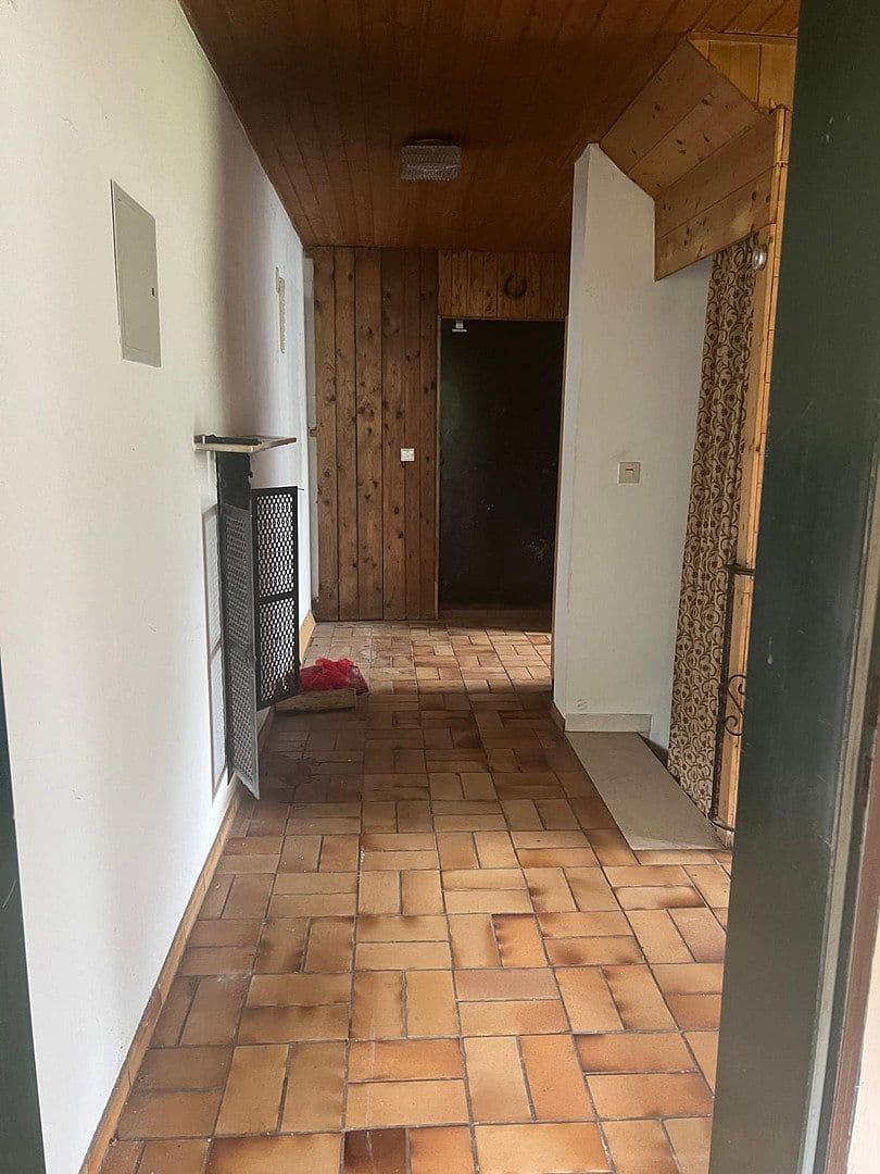Prodej domu 141 m², pozemek 6.262 m², Aumühler Weg 3, Valley, Bavorsko Prodej domu 141 m², pozemek 6.262 m², Aumühler Weg 3, Valley, Bavorsko