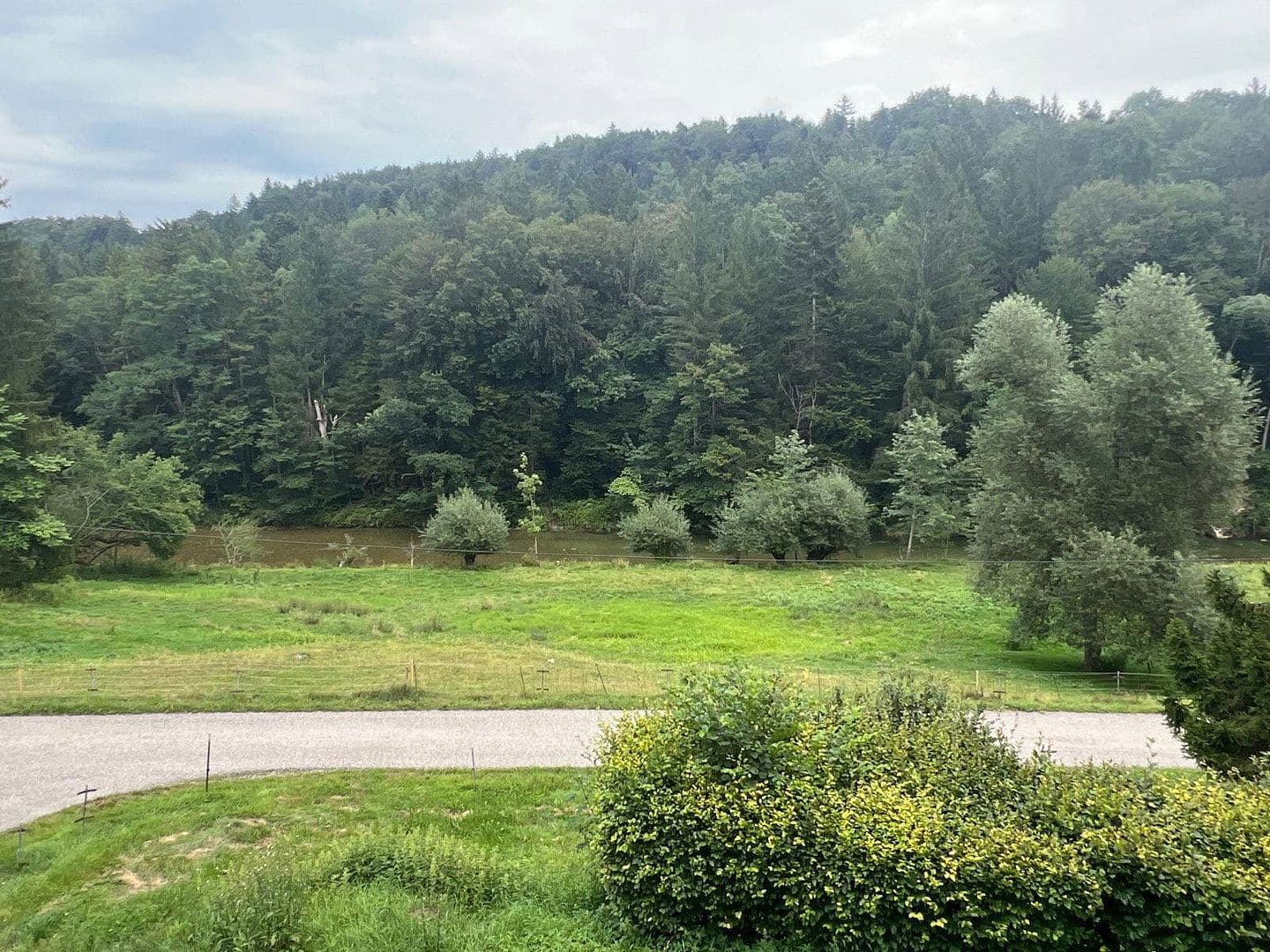 Prodej domu 141 m², pozemek 6.262 m², Aumühler Weg 3, Valley, Bavorsko Prodej domu 141 m², pozemek 6.262 m², Aumühler Weg 3, Valley, Bavorsko