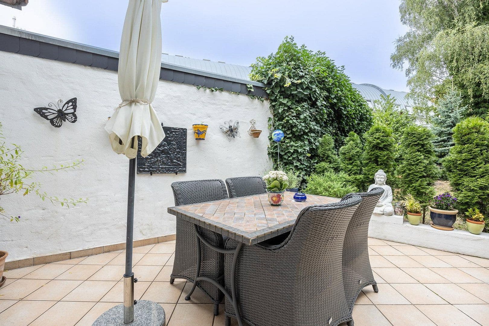 Pronájem bytu 2+kk 95 m², Cáchy, Severní Porýní-Vestfálsko Pronájem bytu 2+kk 95 m², Cáchy, Severní Porýní-Vestfálsko