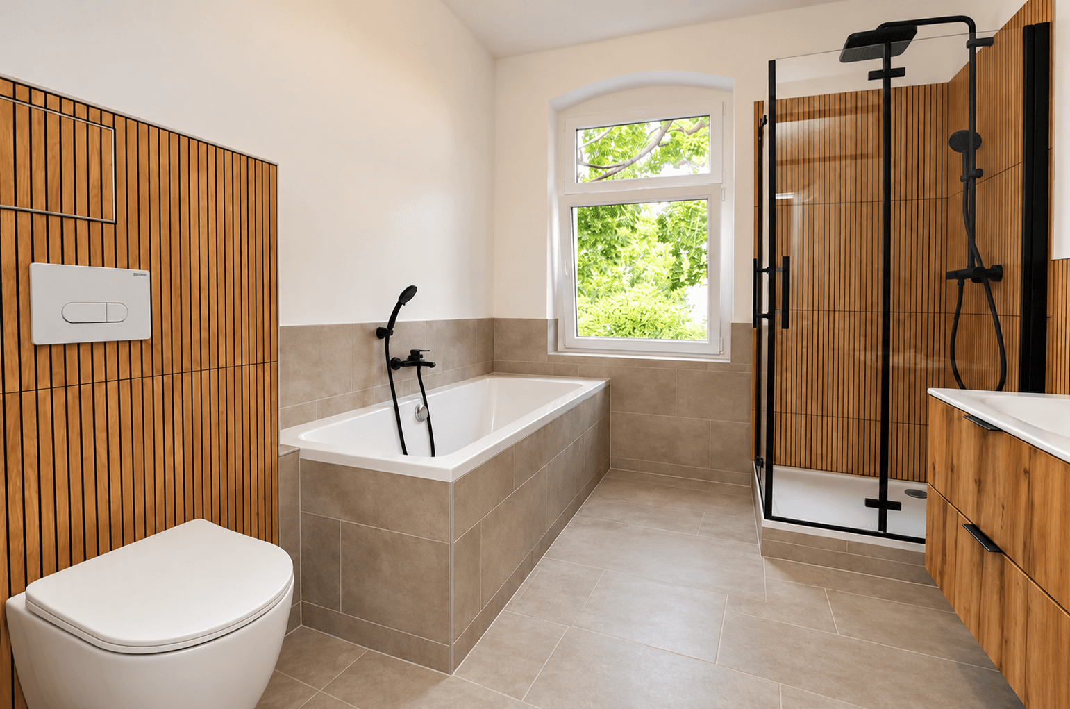Pronájem bytu 3+1 69 m², Berlin, Berlín Pronájem bytu 3+1 69 m², Berlin, Berlín
