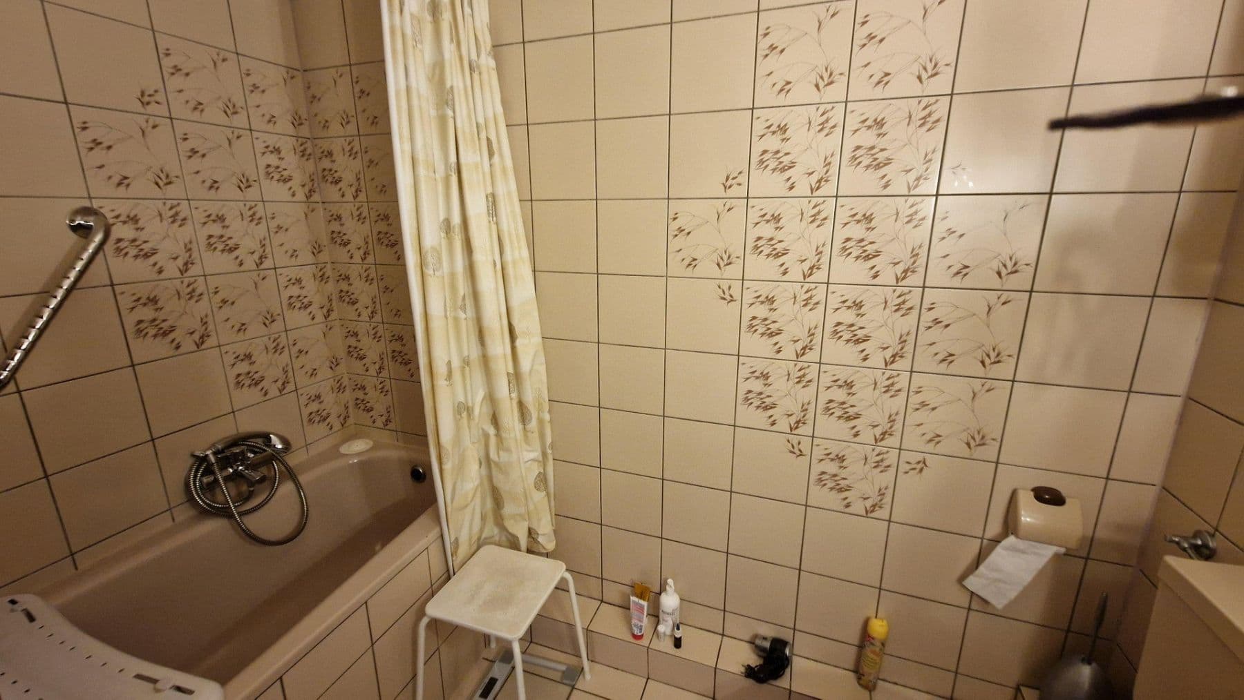 Pronájem domu 120 m², pozemek 200 m², Düsseldorf, Severní Porýní-Vestfálsko Pronájem domu 120 m², pozemek 200 m², Düsseldorf, Severní Porýní-Vestfálsko