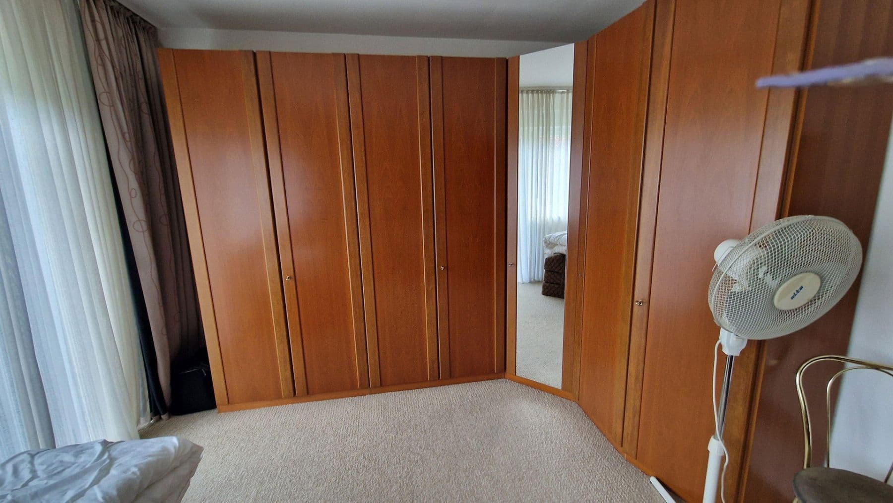 Pronájem domu 120 m², pozemek 200 m², Düsseldorf, Severní Porýní-Vestfálsko Pronájem domu 120 m², pozemek 200 m², Düsseldorf, Severní Porýní-Vestfálsko