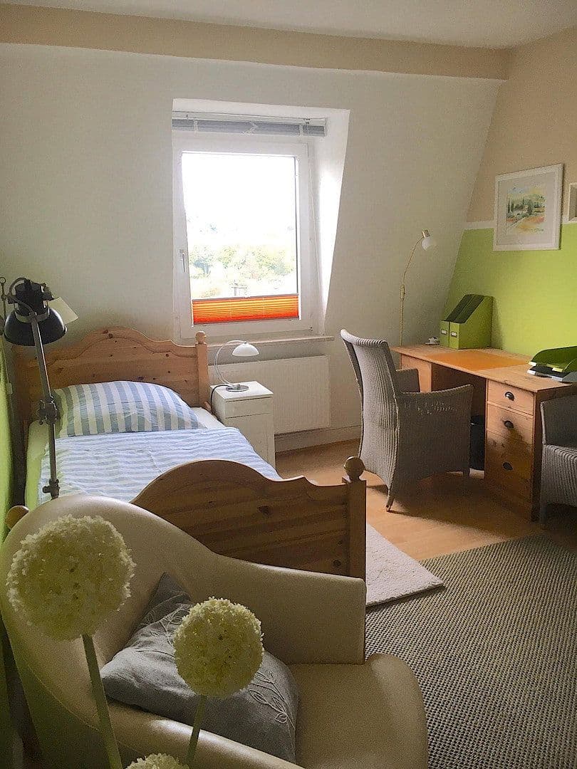 Pronájem bytu 1+1 35 m², Wuppertal, Severní Porýní-Vestfálsko Pronájem bytu 1+1 35 m², Wuppertal, Severní Porýní-Vestfálsko
