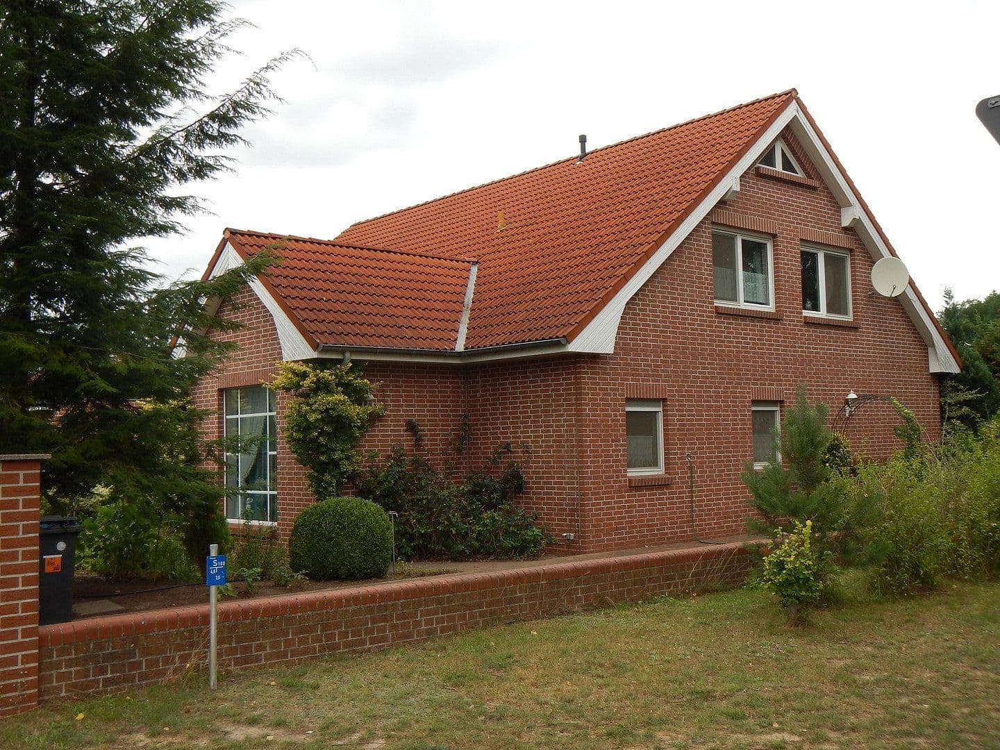 Prodej domu 240 m², pozemek 818 m², Storkow (Mark), Braniborsko Prodej domu 240 m², pozemek 818 m², Storkow (Mark), Braniborsko