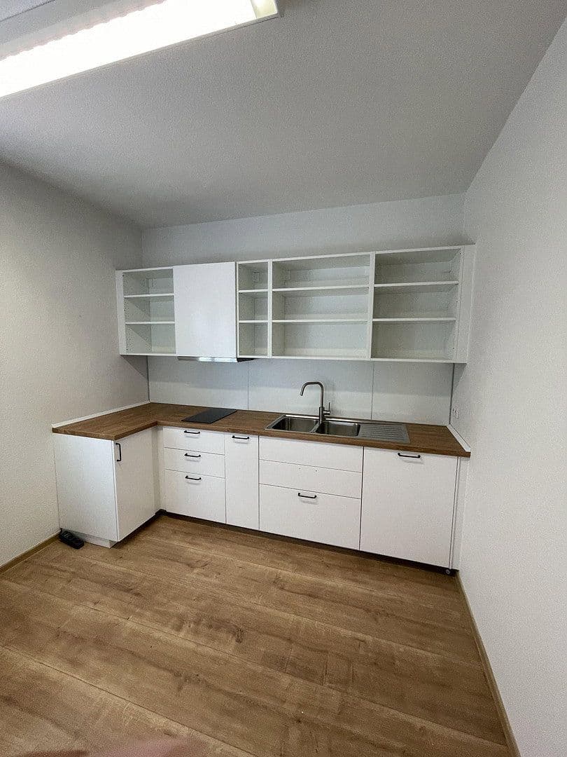 Pronájem kanceláře 142 m², Bismarckstraße 2c, Meerbusch, Severní Porýní-Vestfálsko Pronájem kanceláře 142 m², Bismarckstraße 2c, Meerbusch, Severní Porýní-Vestfálsko