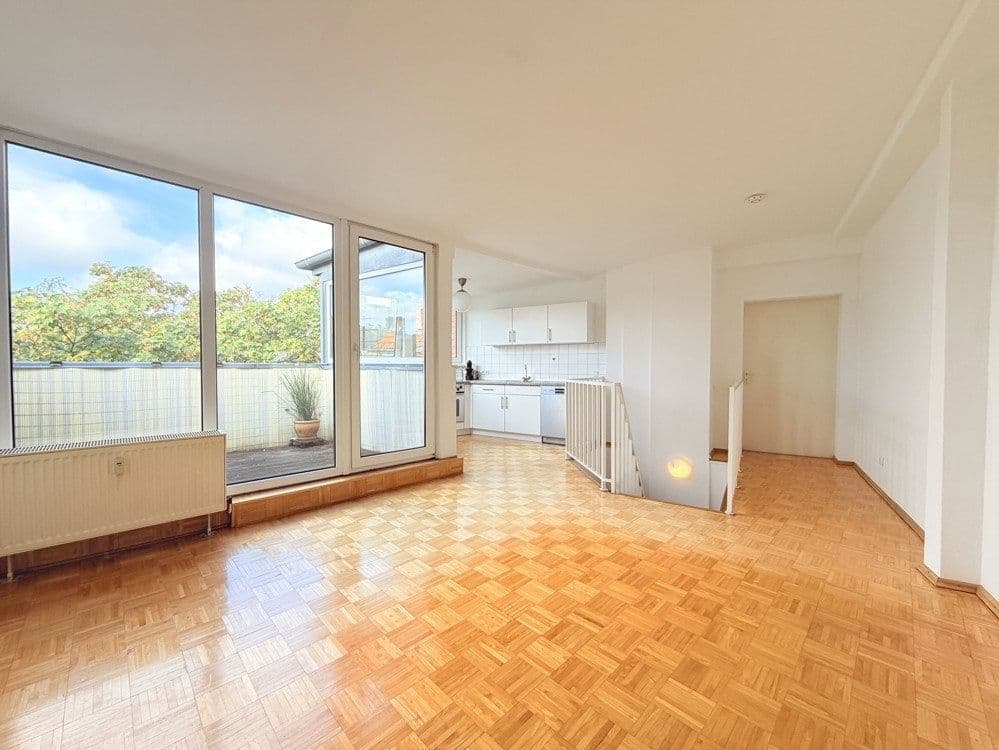 Prodej bytu 2+1 55 m², Eldenaer Straße 15, Berlin, Berlín Prodej bytu 2+1 55 m², Eldenaer Straße 15, Berlin, Berlín