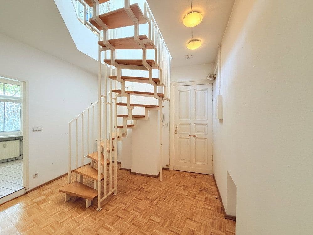 Prodej bytu 2+1 55 m², Eldenaer Straße 15, Berlin, Berlín Prodej bytu 2+1 55 m², Eldenaer Straße 15, Berlin, Berlín