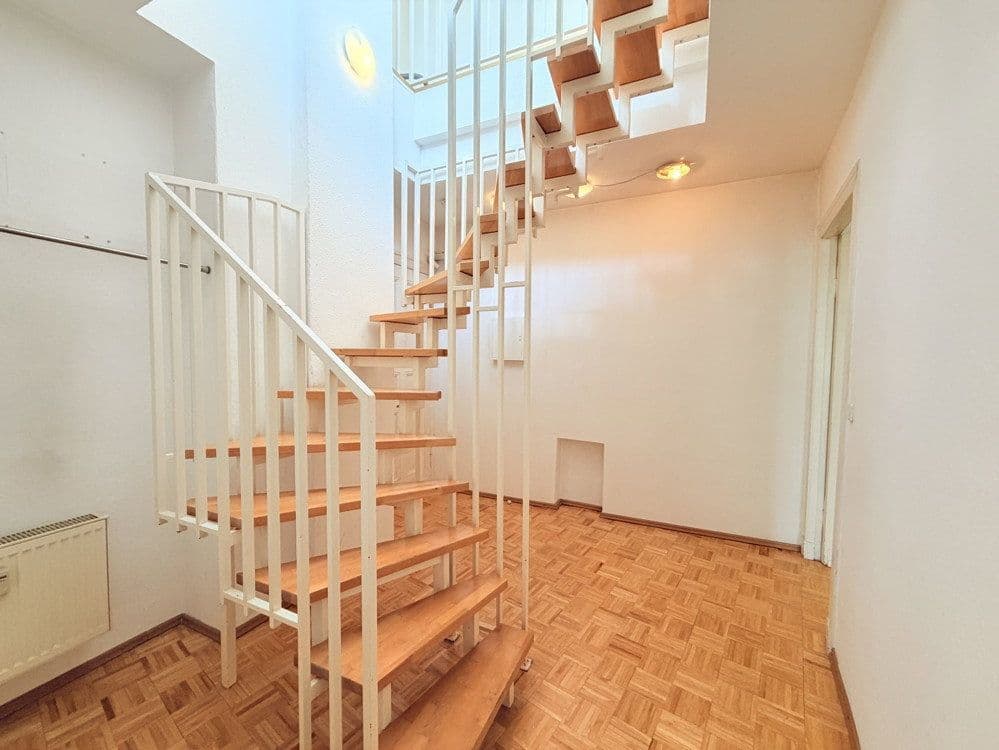 Prodej bytu 2+1 55 m², Eldenaer Straße 15, Berlin, Berlín Prodej bytu 2+1 55 m², Eldenaer Straße 15, Berlin, Berlín