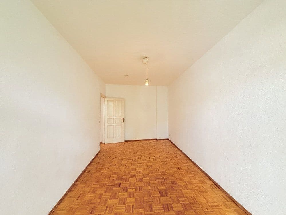 Prodej bytu 2+1 55 m², Eldenaer Straße 15, Berlin, Berlín Prodej bytu 2+1 55 m², Eldenaer Straße 15, Berlin, Berlín