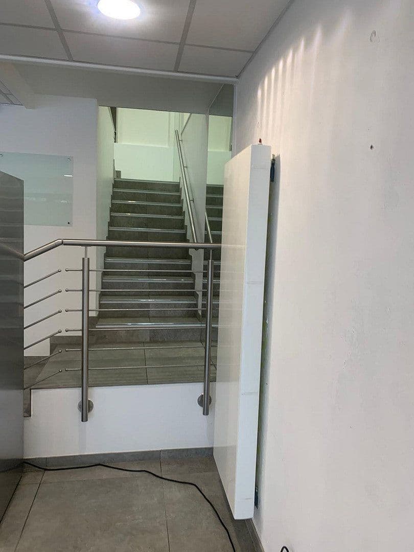 Pronájem nebytového prostoru 150 m², Hochstraße 18, Menden (Sauerland), Severní Porýní-Vestfálsko Pronájem nebytového prostoru 150 m², Hochstraße 18, Menden (Sauerland), Severní Porýní-Vestfálsko